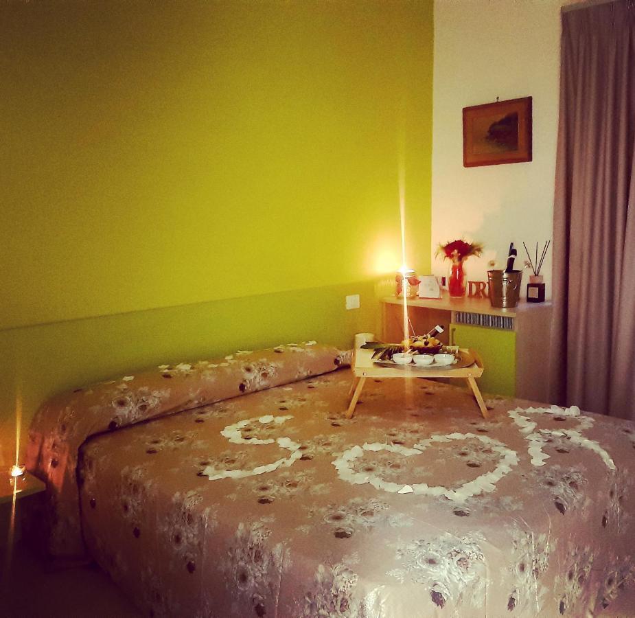 Serena Rooms Solofra المظهر الخارجي الصورة