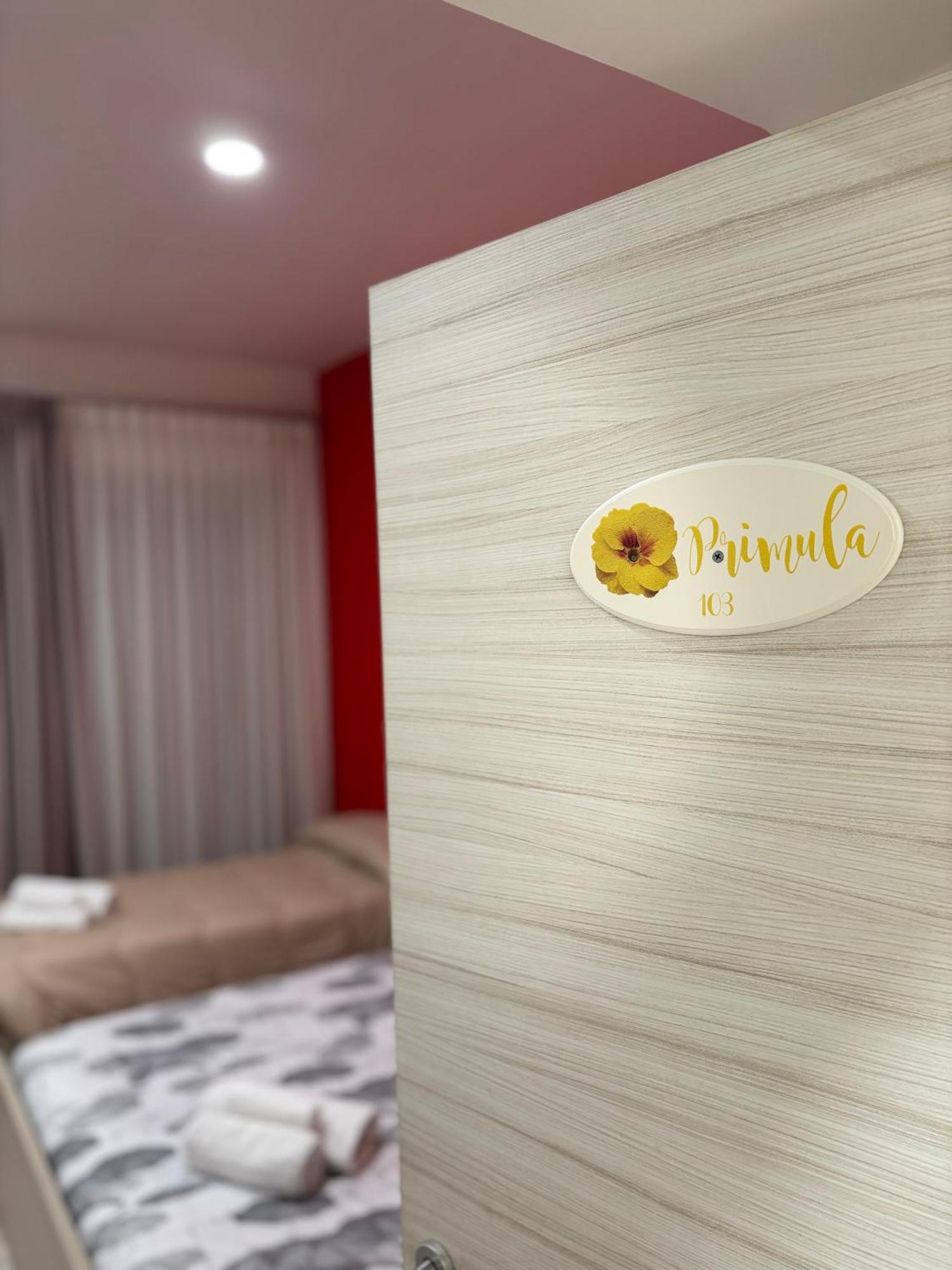 Serena Rooms Solofra الغرفة الصورة