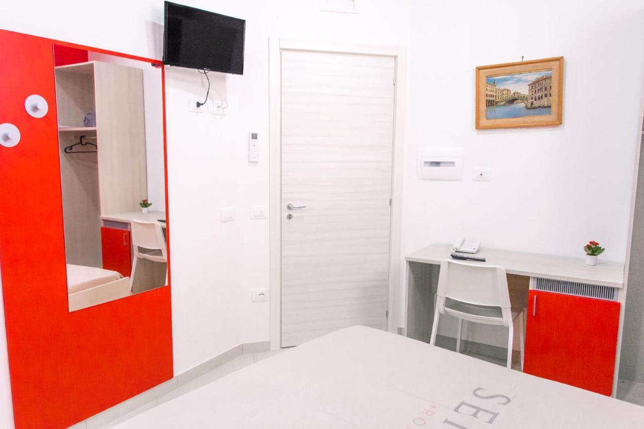 Serena Rooms Solofra المظهر الخارجي الصورة